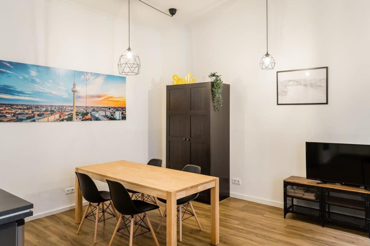 Stylish Loft Close To Boxhagener Platz Berlin Exterior foto